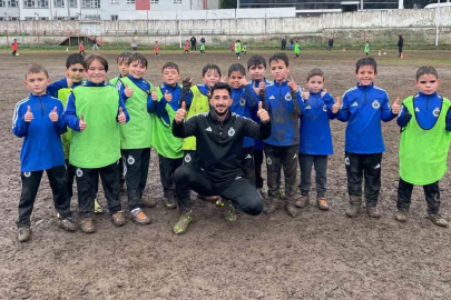 Patates tarlası değil, futbol sahası