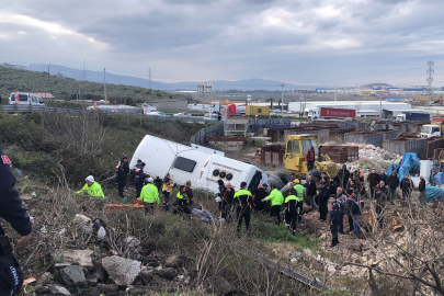 Servis otobüsü şarampole yuvarlandı, 15 işçi yaralandı