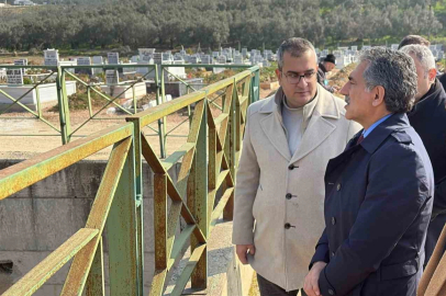 Gemlik Çarşı Deresi'nde kapsamlı temizlik çalışması başladı